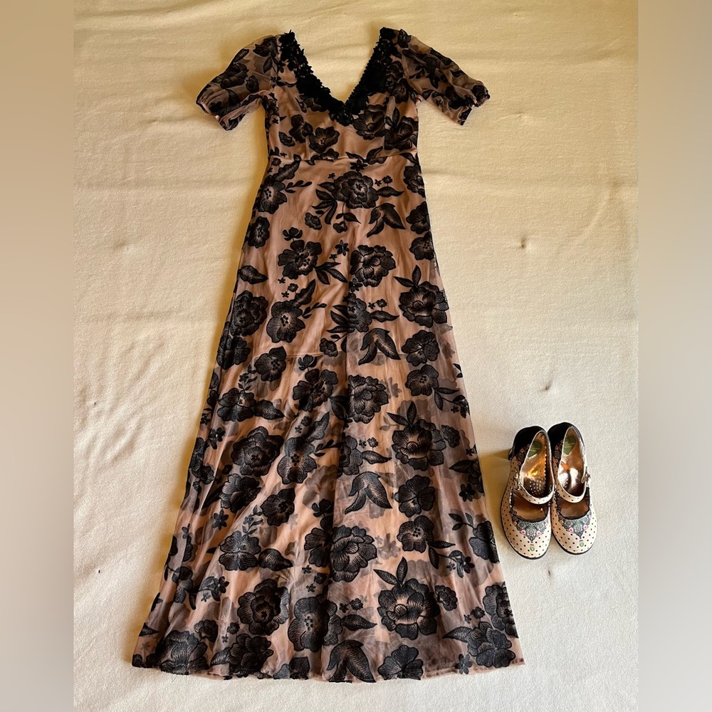 size medium black lace joyfolie dress